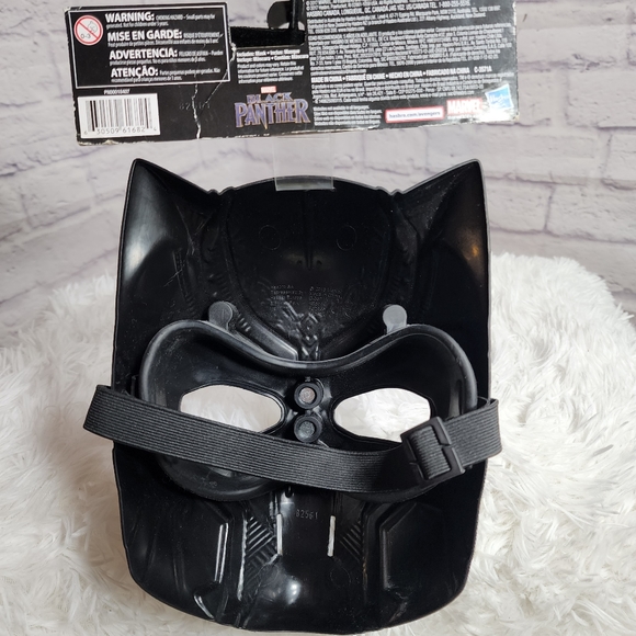๐๏ธ Marvel Black Panther Mask - Picture 10 of 14